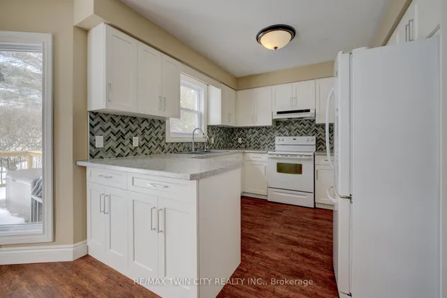 Additional property image - 210 Greengable Crt
