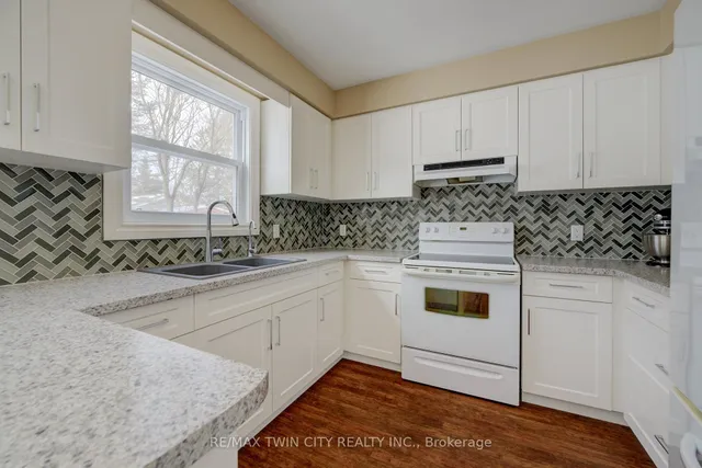 Additional property image - 210 Greengable Crt