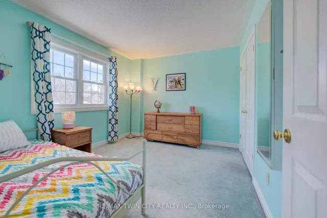Additional property image - 210 Greengable Crt