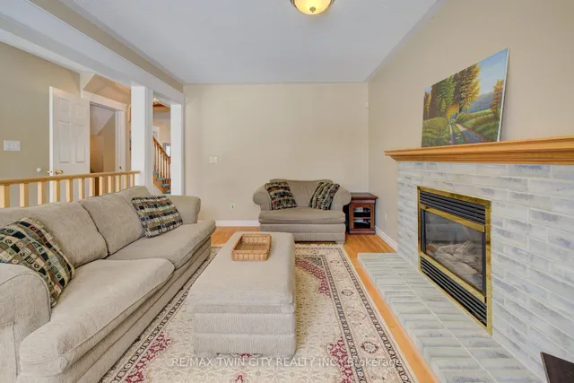Additional property image - 210 Greengable Crt