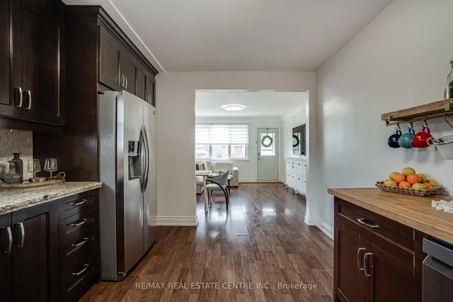 Additional image 20 of 151 Corman Ave