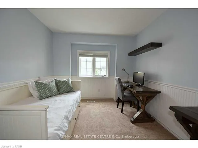 Additional property image - 1328 Upper Sherman Ave Unit 18