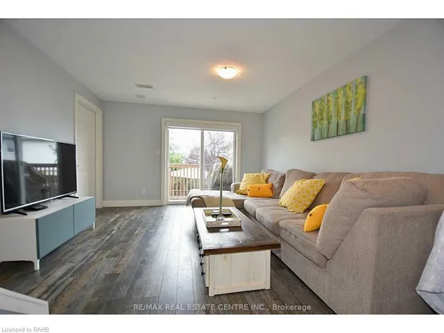 Additional property image - 1328 Upper Sherman Ave Unit 18