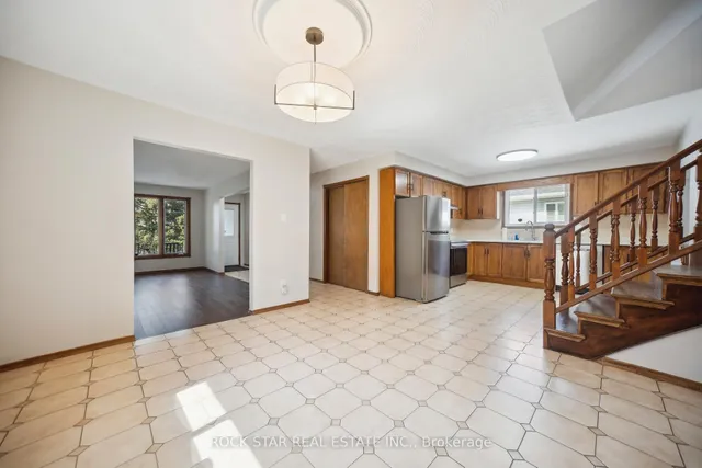 Additional property image - 11 Herbert Crt