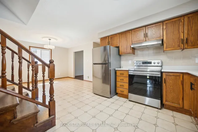 Additional property image - 11 Herbert Crt