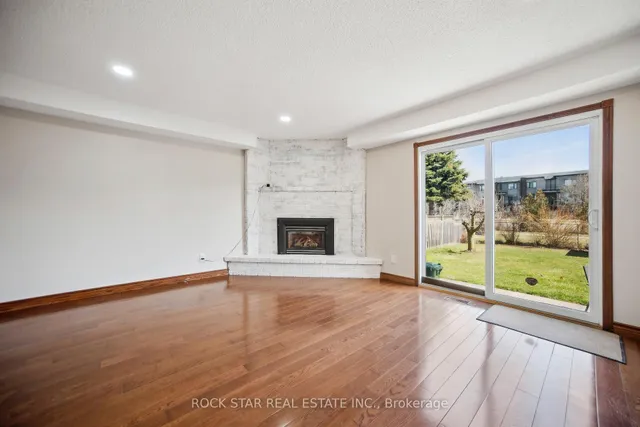 Additional property image - 11 Herbert Crt