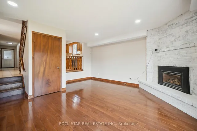 Additional property image - 11 Herbert Crt