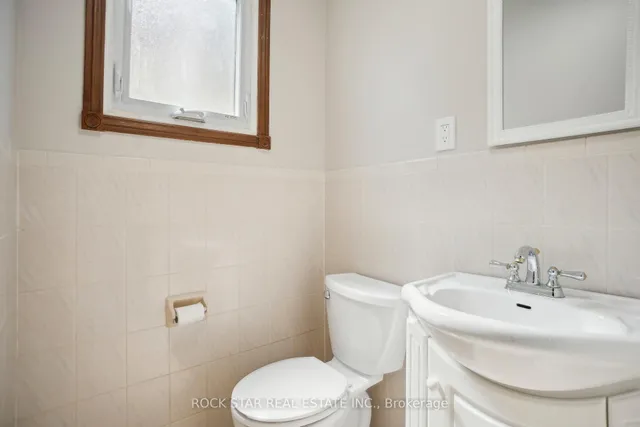 Additional property image - 11 Herbert Crt