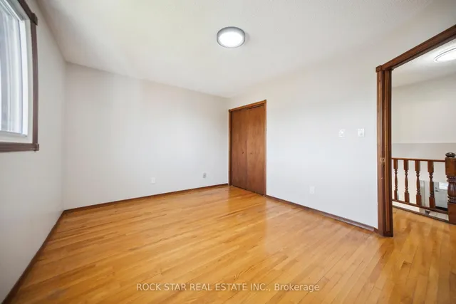 Additional property image - 11 Herbert Crt