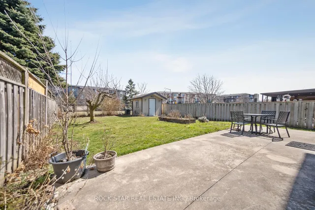Additional property image - 11 Herbert Crt