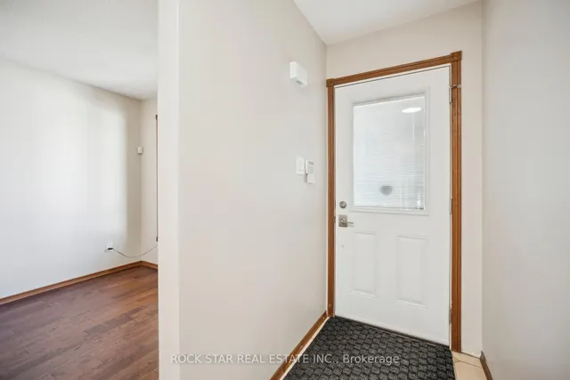 Additional property image - 11 Herbert Crt