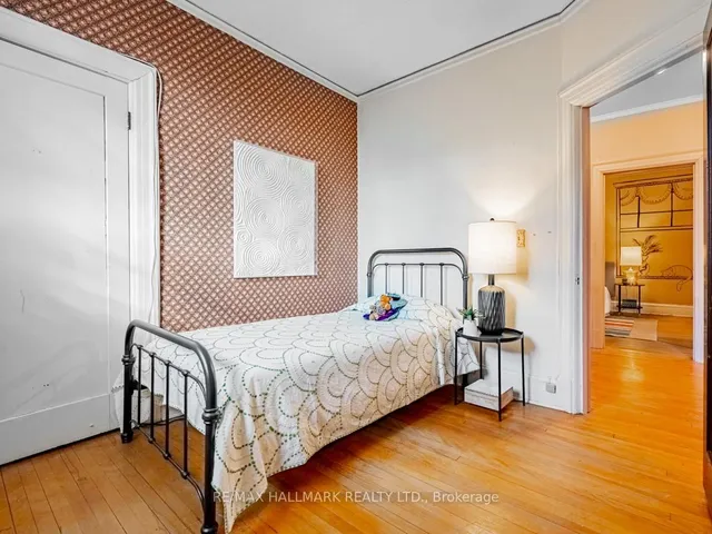 Additional property image - 2 Mount Royal Ave