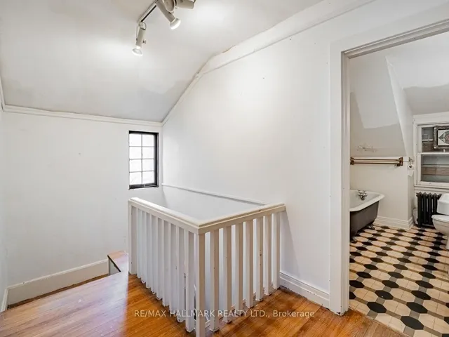 Additional property image - 2 Mount Royal Ave