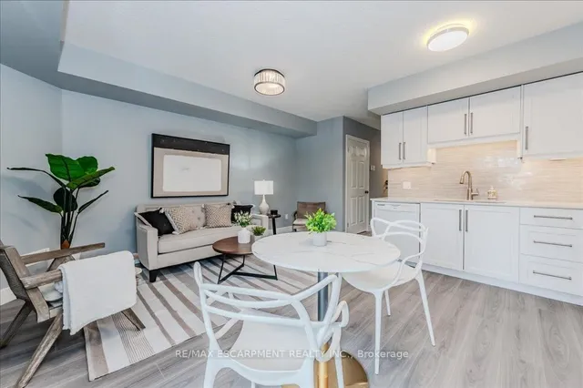 Additional property image - 1180 Countrystone Dr Unit 8B