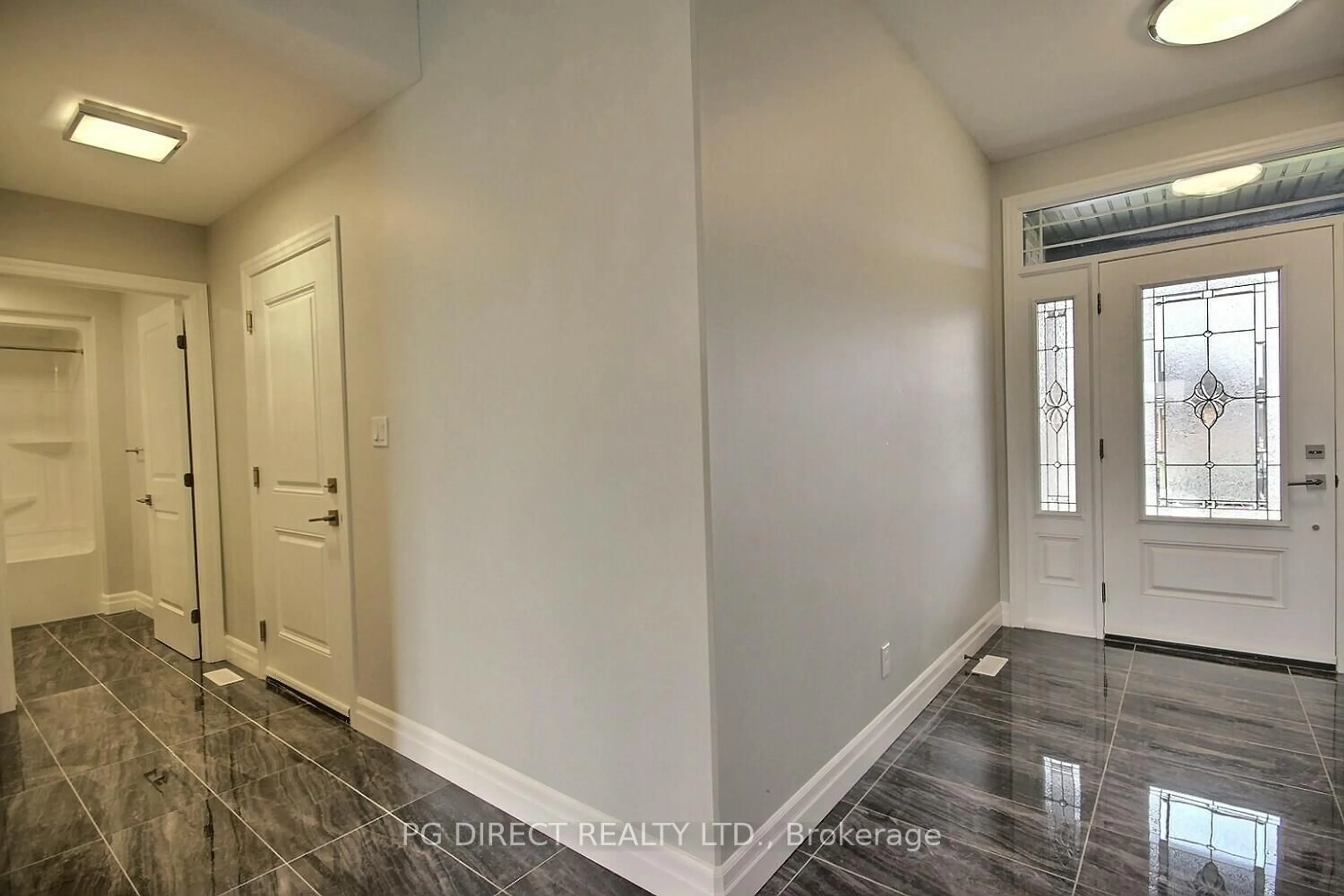 Indoor entryway for 57 Bel Air Cres, Quinte West Ontario K8V 0H5
