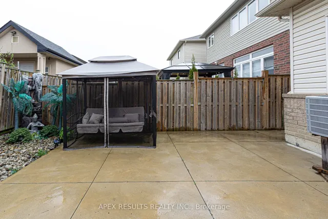 Additional property image - 97 Trafalgar Dr