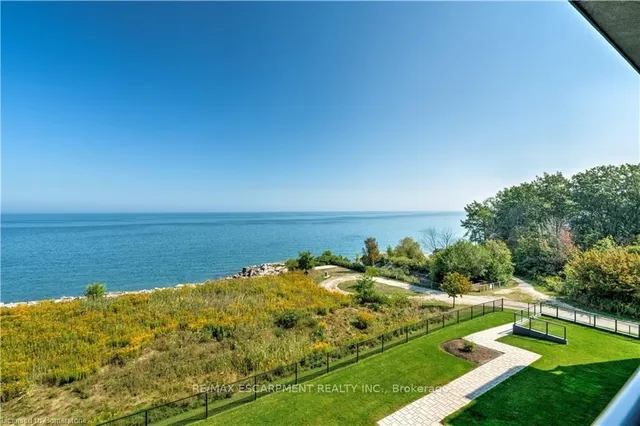 Additional property image - 35 SOUTHSHORE Cres Unit 404
