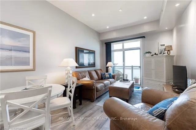 Additional property image - 35 SOUTHSHORE Cres Unit 404