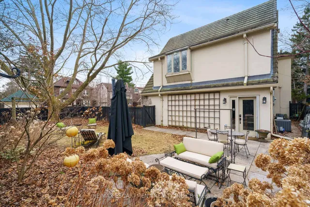 Additional property image - 2 Oak Knoll Dr