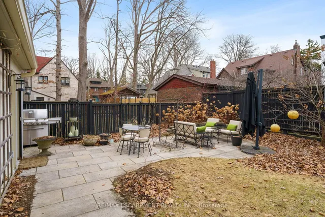 Additional property image - 2 Oak Knoll Dr