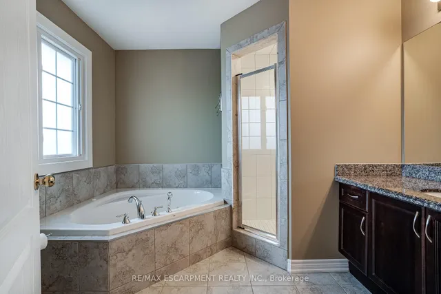 Additional property image - 92 Newcombe Rd
