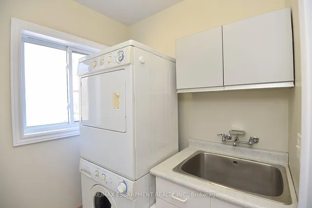 Additional property image - 364 Charlton Ave