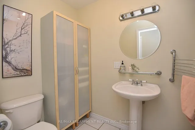 Additional property image - 364 Charlton Ave
