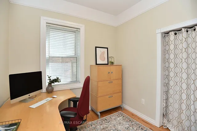 Additional property image - 364 Charlton Ave