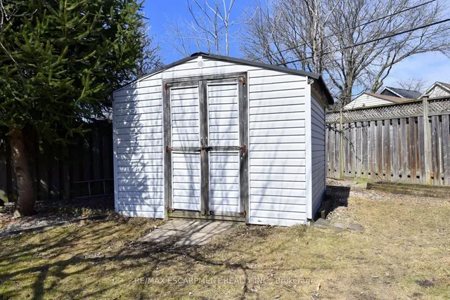 Additional property image - 364 Charlton Ave