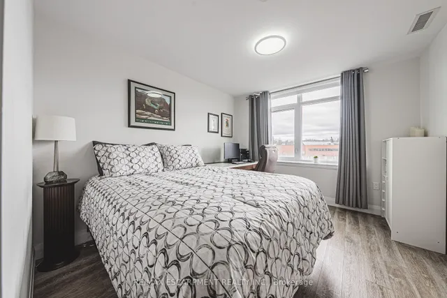 Additional property image - 1 Redfern Ave Unit 215
