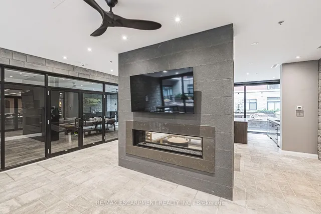 Additional property image - 1 Redfern Ave Unit 215