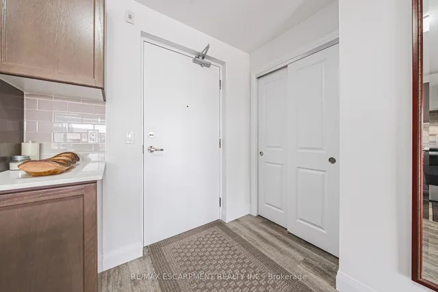 Additional property image - 1 Redfern Ave Unit 215