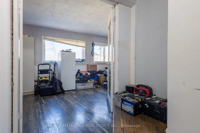 Additional property image - 867 Jerseyville Rd