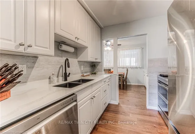 Additional property image - 26 Cedarhill Cres