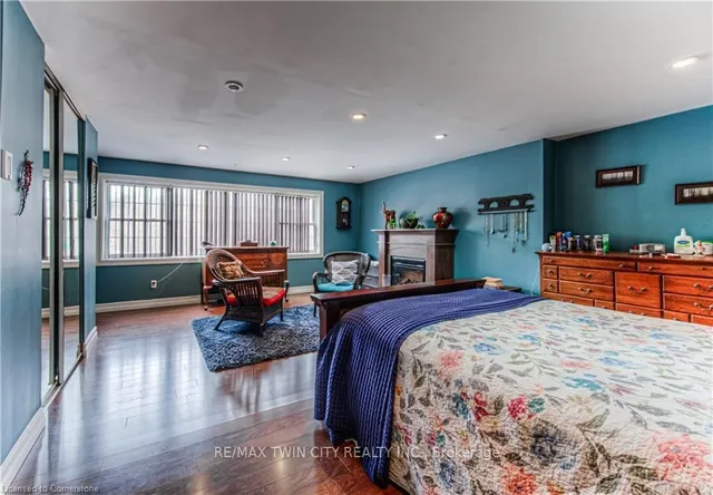 Additional property image - 26 Cedarhill Cres
