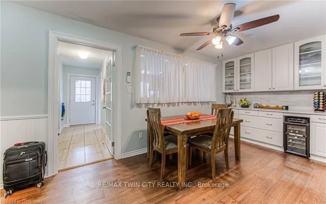 Additional property image - 26 Cedarhill Cres