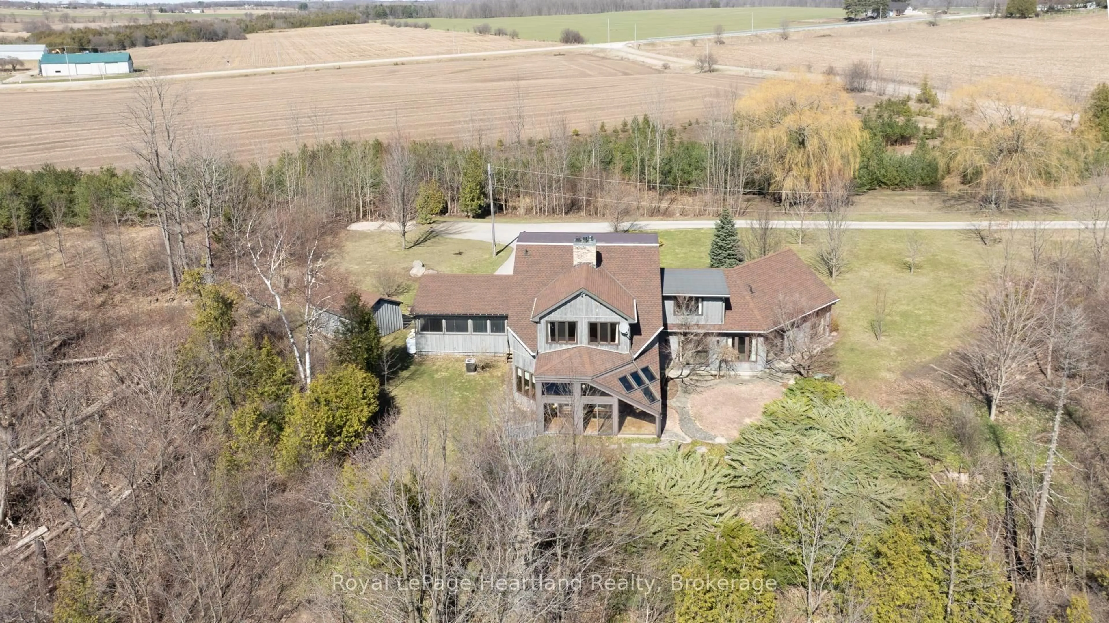 A pic from outside/outdoor area/front of a property/back of a property/a pic from drone, building for 81177 Cherrydale Rd, Ashfield-Colborne-Wawanosh Ontario N7A 3Y1