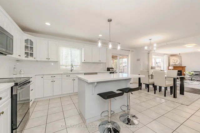 Additional property image - 218 Hawkswood Dr