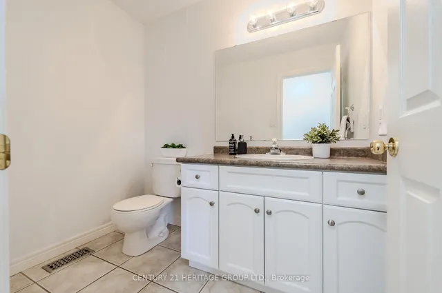 Additional property image - 218 Hawkswood Dr