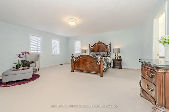 Additional property image - 218 Hawkswood Dr