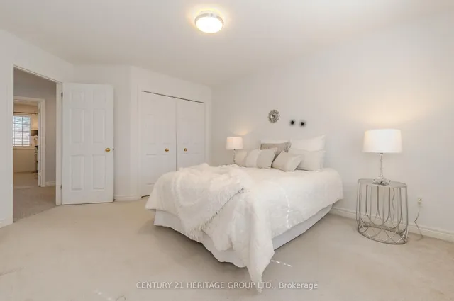 Additional property image - 218 Hawkswood Dr