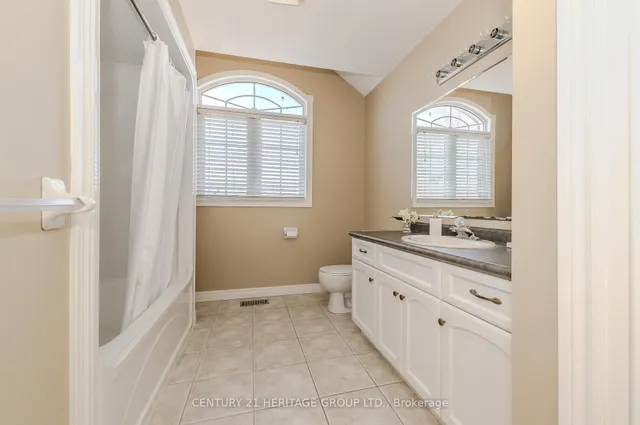 Additional property image - 218 Hawkswood Dr