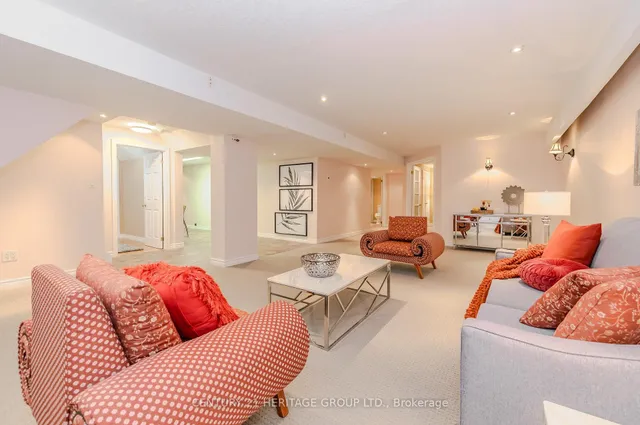 Additional property image - 218 Hawkswood Dr