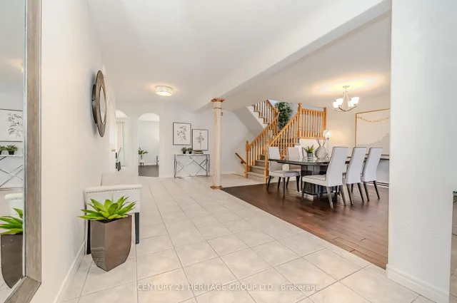 Additional property image - 218 Hawkswood Dr