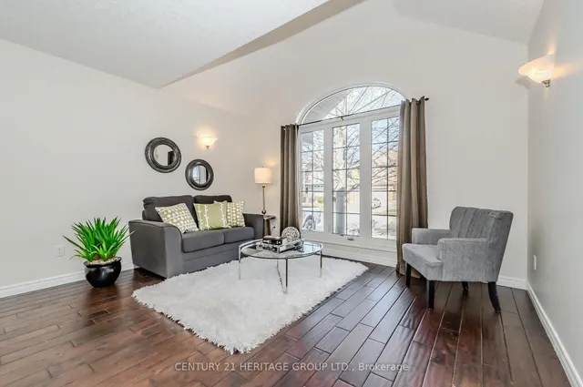 Additional property image - 218 Hawkswood Dr