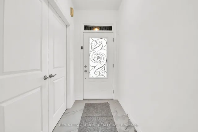 Additional property image - 134 Shoreview Pl