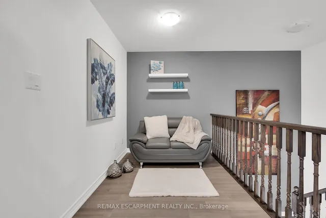 Additional property image - 134 Shoreview Pl