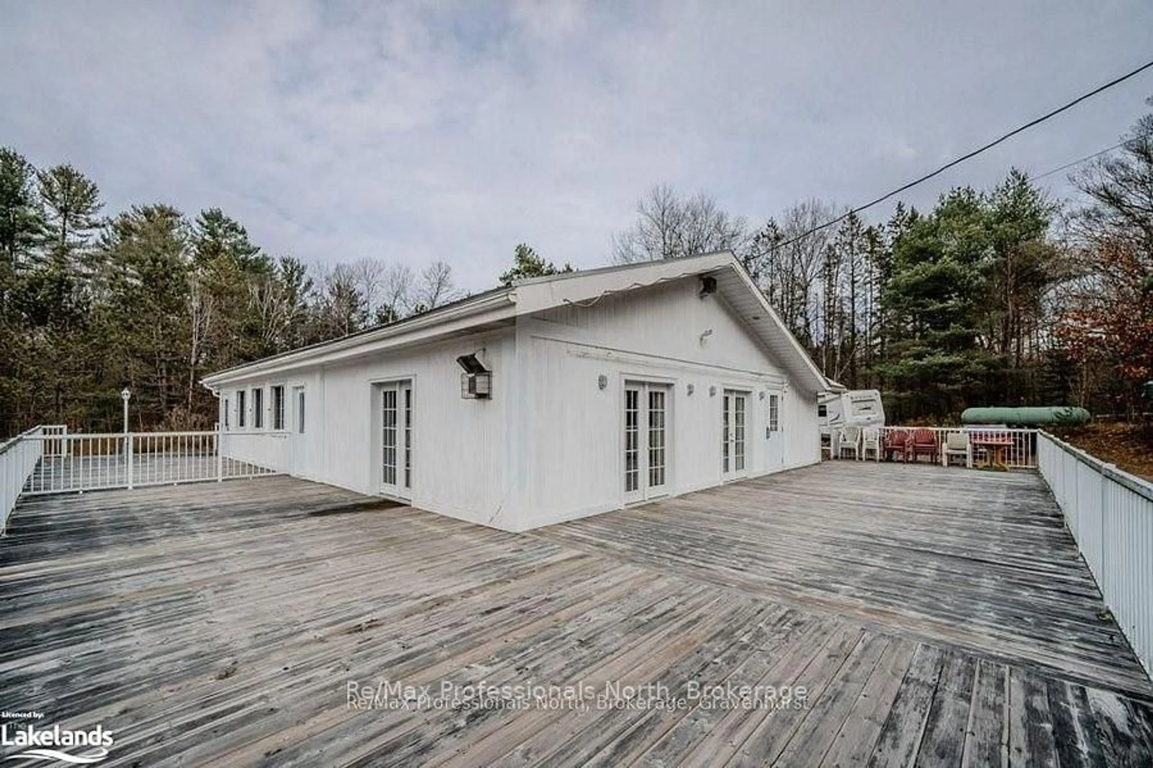 A pic from outside/outdoor area/front of a property/back of a property/a pic from drone, building for 2180-2186 141 Highway, Muskoka Lakes Ontario P0B 1M0