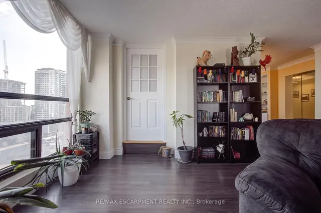 Additional property image - 222 Jackson St Unit 1406
