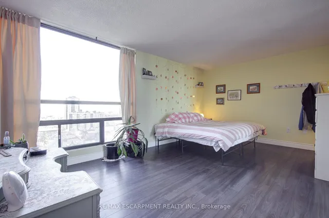 Additional property image - 222 Jackson St Unit 1406